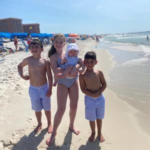 Meet your Posher, Carol